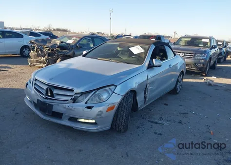 2013 Mercedes-Benz E 350 z USA, uszkodzony, nr VIN WDDKK5KF8DF183853